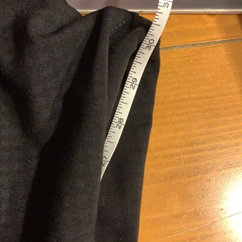 KUT from the kloth sz 16 🎃HP🎃 black/black houndstooth pants EUC - Picture 9 of 10